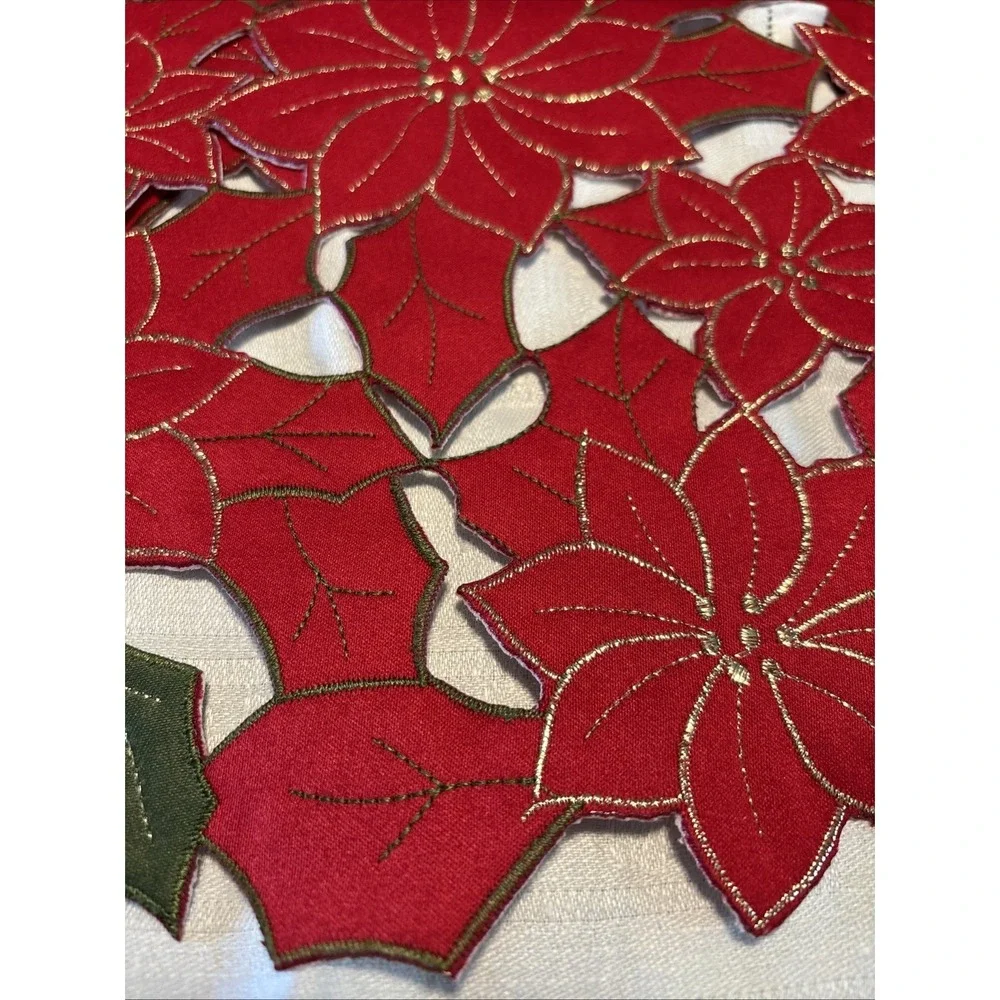 Set 4 Red & Green Poinsettia Embroidered Christmas Table Mats Centerpiece 15